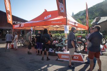 Diamondback had one of the busiest tents in the bike area. Billy Michels Photography
