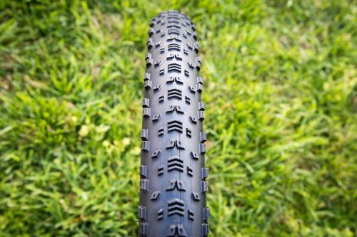 Maxxis Aspen 32x2.4.