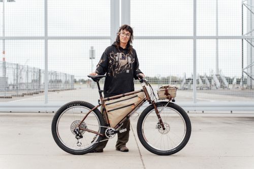 2025 Scholar - Bee from Gutter Bikes at BESPOKED Dresden 25 - Photo Credit - Alexej Fedorov