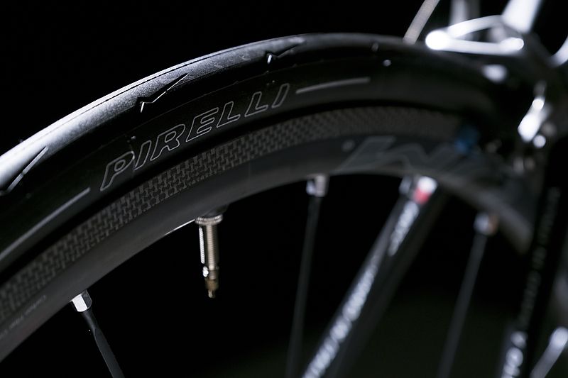 pirelli bike tire