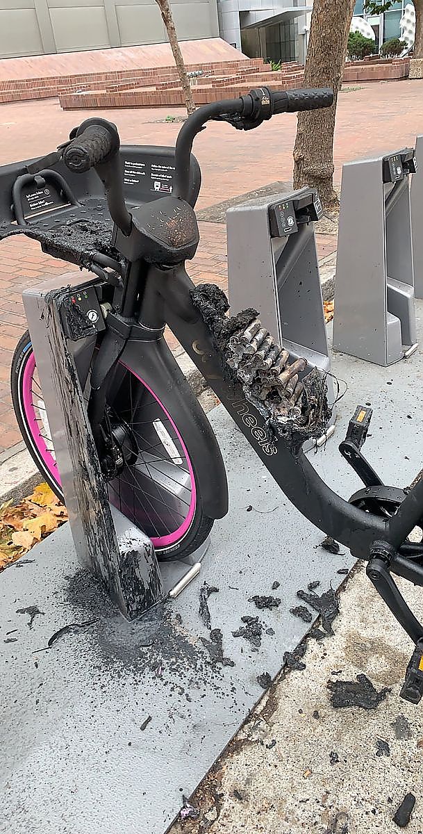 lyft bike rack