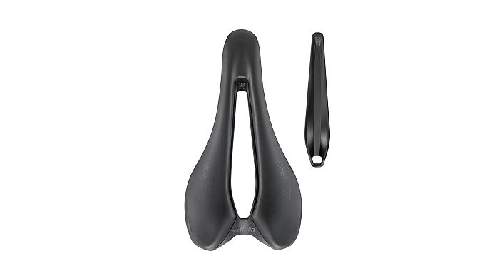 The Selle Italia SLR Gravel shown with its removable Protective Insert. The Selle Italia SLR Gravel shown with its removable Protective Insert.