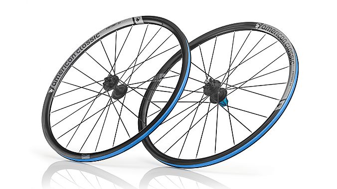 The American Classic Victory 30 Disc wheels.