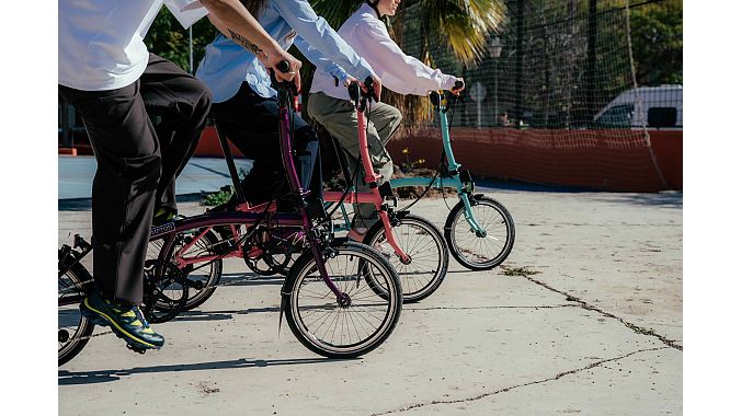 The new C Line 12-speed model comes in three new colors.