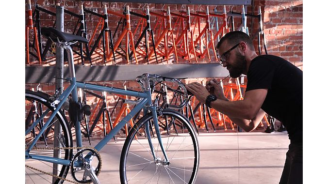 Wabi’s line of fixie and geared urban bikes are manufactured in Taiwan and assembled to order in Tulsa.
